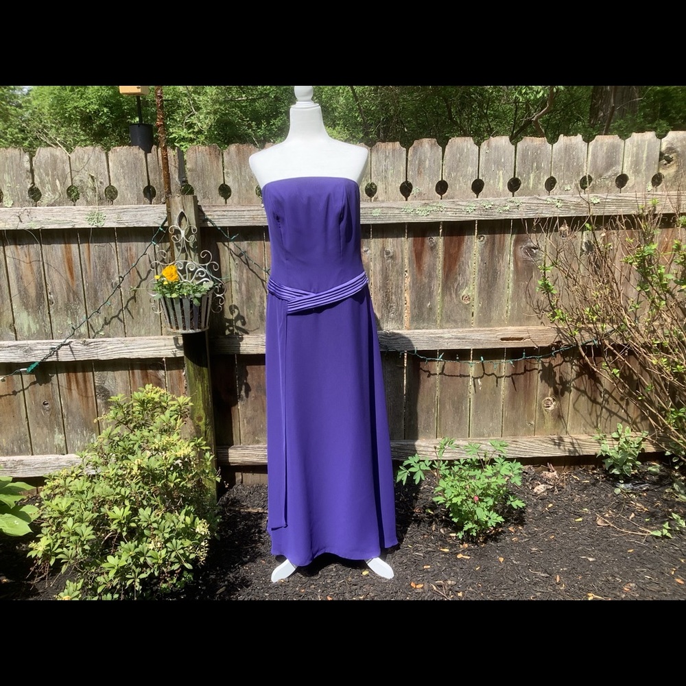 Strapless, stunning, purple formal dress